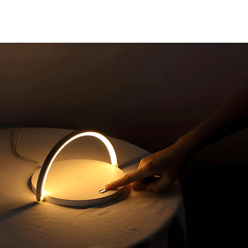 ChargeBeam Draadloze Oplaadfunctie LED Tafellamp | Lamp en Lader in Één