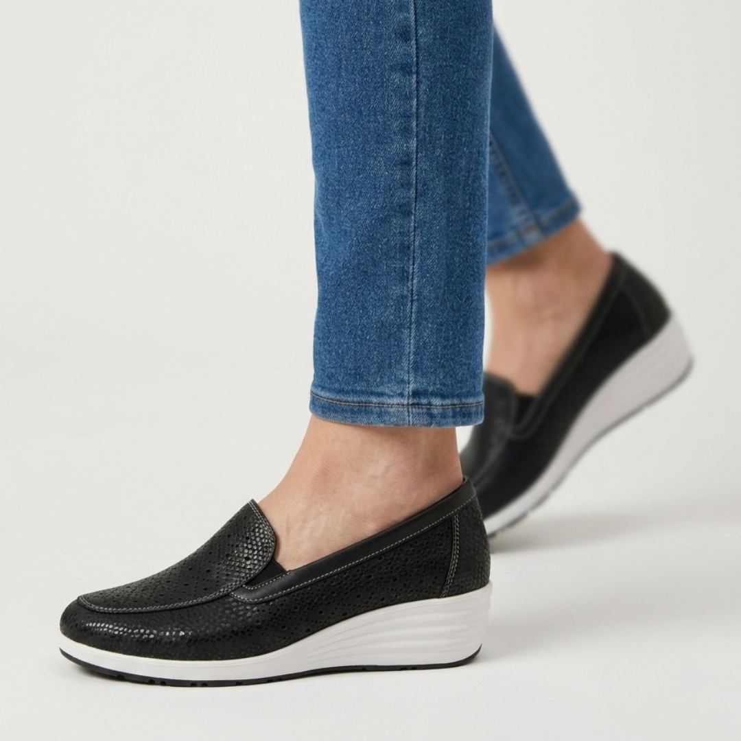 Ermione | Orthopedic Leather Loafers Comfortable Supportive Everyday Women