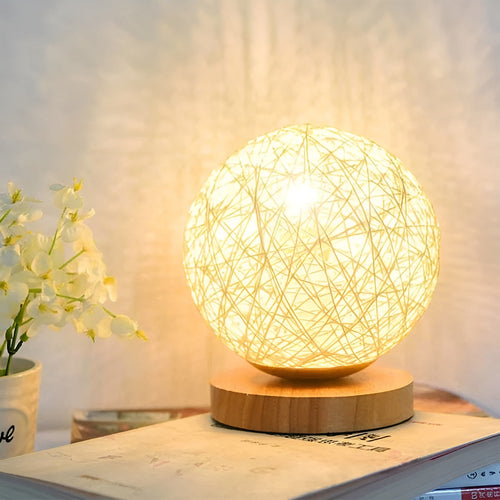 TwineGlow USB Oplaadbare Rattan Tafellamp | Moderne Organische Sfeerverlichting