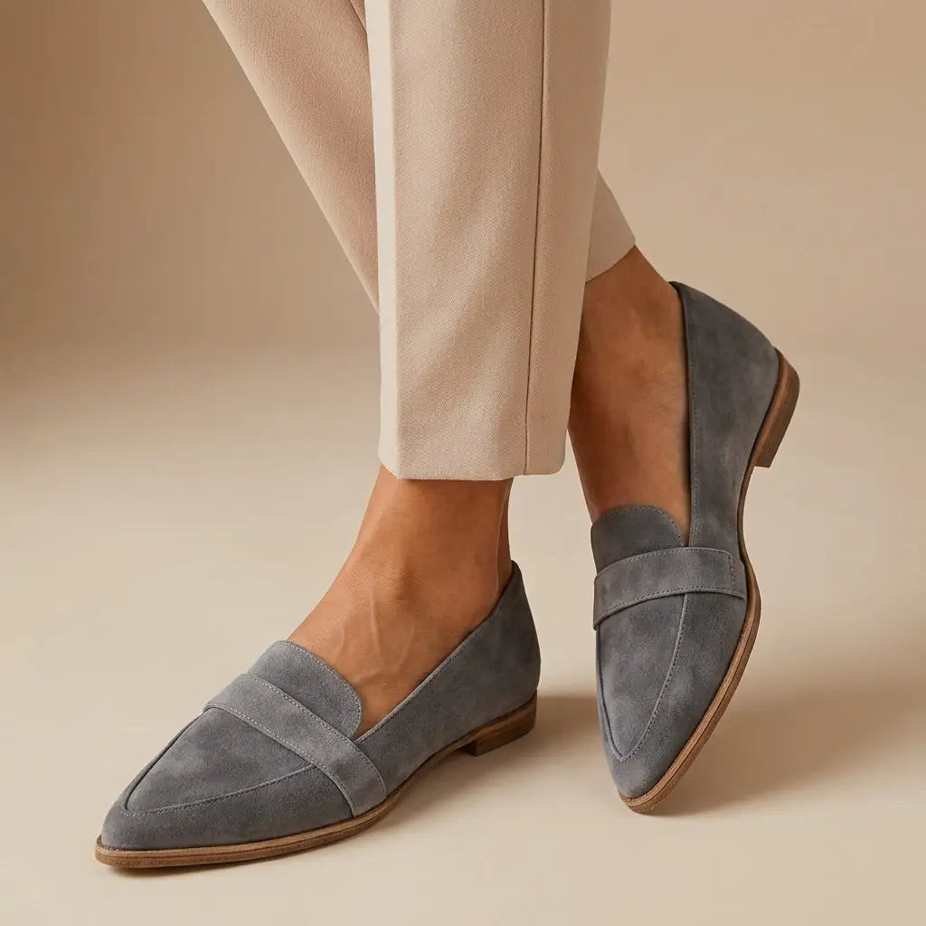 Pointedsummer — Elegant Leather Loafers With Stylish Pointed Toe Slip-On Summer Design